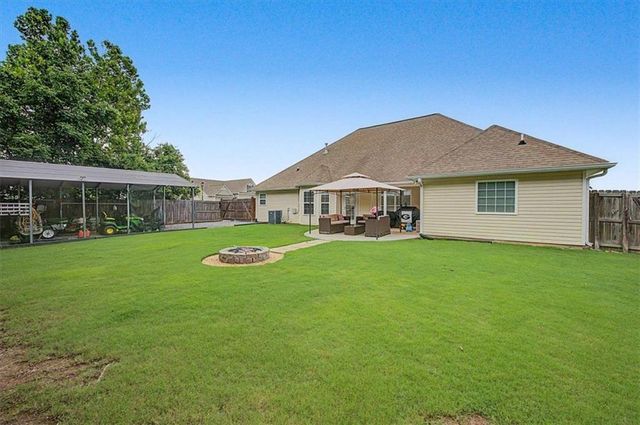 2 Sleepy Oaks Trail NE, Rome, GA 30165