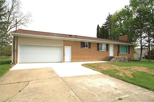 5404 Miller Road, Swartz Creek, MI 48473