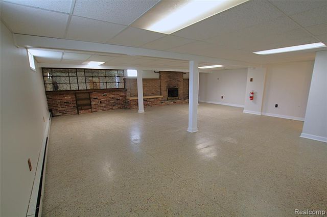 5404 Miller Road, Swartz Creek, MI 48473