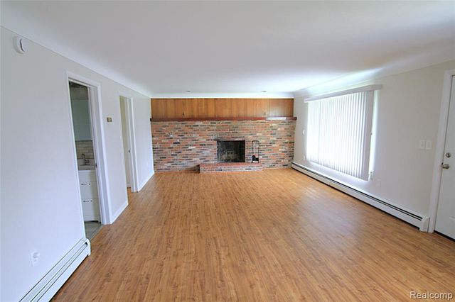 5404 Miller Road, Swartz Creek, MI 48473
