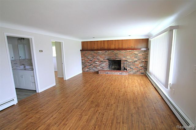 5404 Miller Road, Swartz Creek, MI 48473