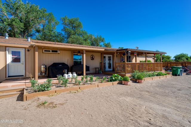 7049 Us Highway 50 Highway, Dayton, NV 89403