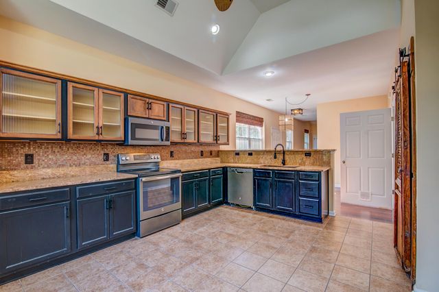 135 Dorothy Drive 135, Charleston, SC 29414