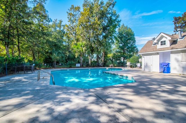 135 Dorothy Drive 135, Charleston, SC 29414