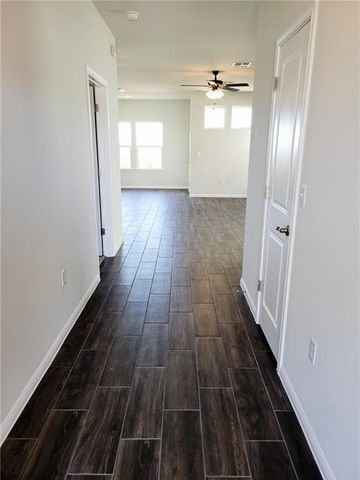 9717 Grapevine Leaf DR, Manor, TX 78653
