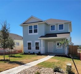 9717 Grapevine Leaf DR, Manor, TX 78653