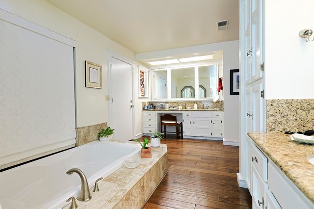 3727 W Mill Creek Drive, Visalia, CA 93291