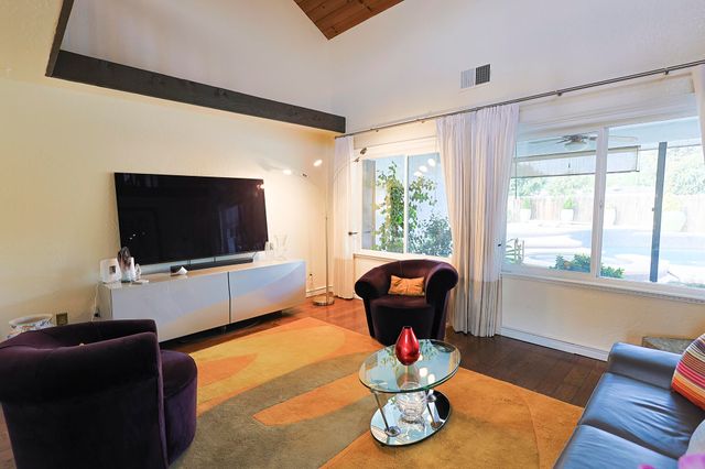 3727 W Mill Creek Drive, Visalia, CA 93291