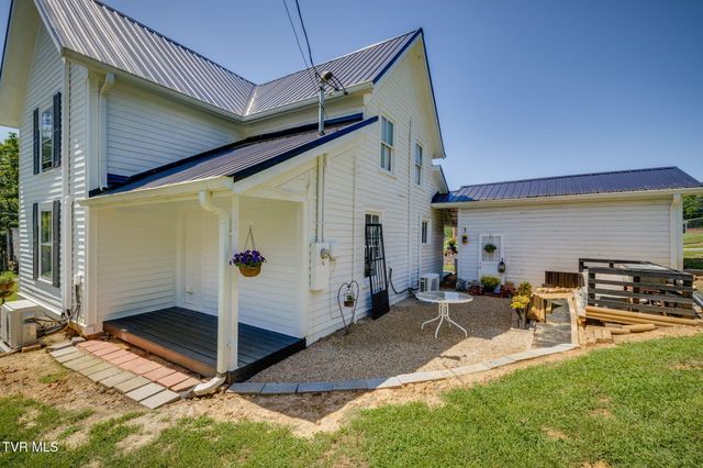 195 Opie Arnold Road, Limestone, TN 37681