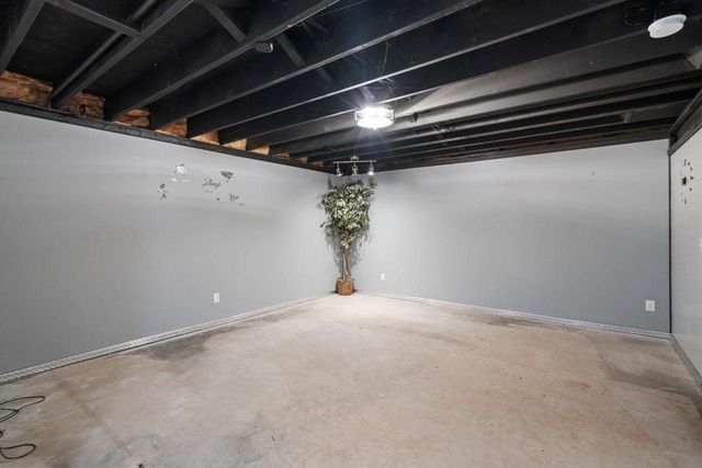 1722 S Thompson Drive, Madison, WI 53716