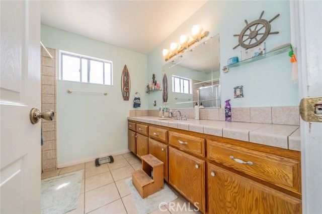 9980 Johnson, Phelan, CA 92371