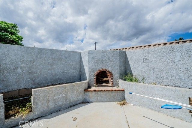 9980 Johnson, Phelan, CA 92371