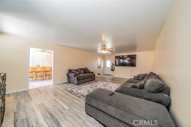 9980 Johnson, Phelan, CA 92371