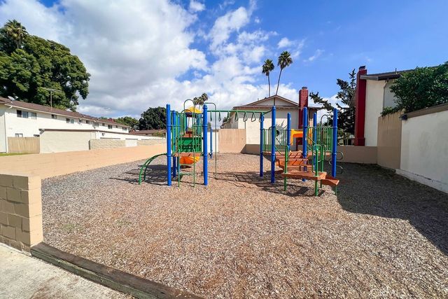 1722 Mitchell Avenue 21, Tustin, CA 92780