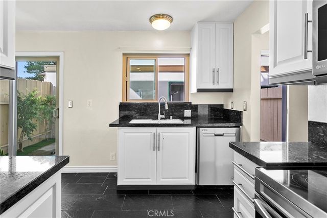 1722 Mitchell Avenue 21, Tustin, CA 92780
