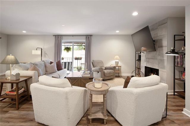 1722 Woodcliff Court NE, Atlanta, GA 30329