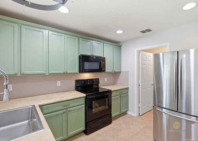 11843 Pure Silver, San Antonio, TX 78254