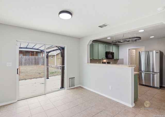 11843 Pure Silver, San Antonio, TX 78254