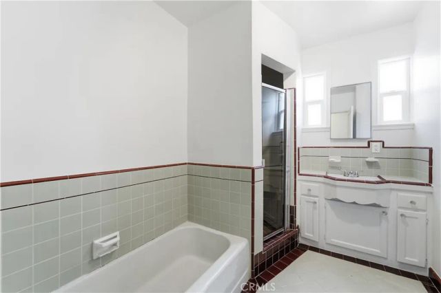 9056 Airdrome Street, Los Angeles, CA 90035