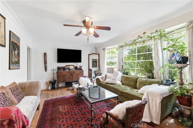 9056 Airdrome Street, Los Angeles, CA 90035