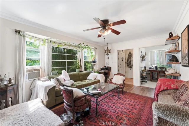 9056 Airdrome Street, Los Angeles, CA 90035