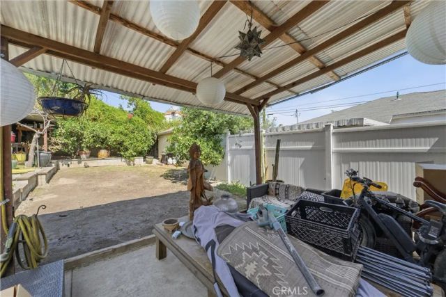 9056 Airdrome Street, Los Angeles, CA 90035