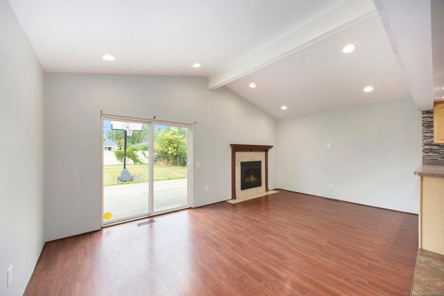 2987 Chesterfield Drive, Troy, MI 48083