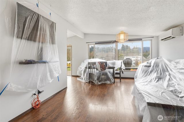 1529 W 13th Street, Port Angeles, WA 98363