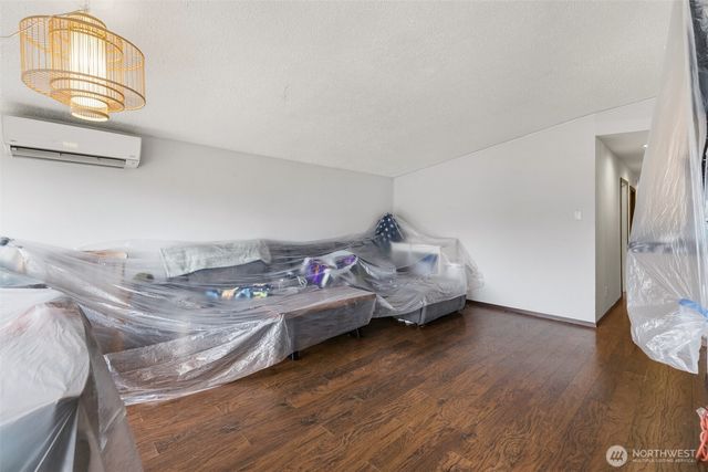 1529 W 13th Street, Port Angeles, WA 98363