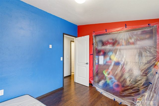 1529 W 13th Street, Port Angeles, WA 98363