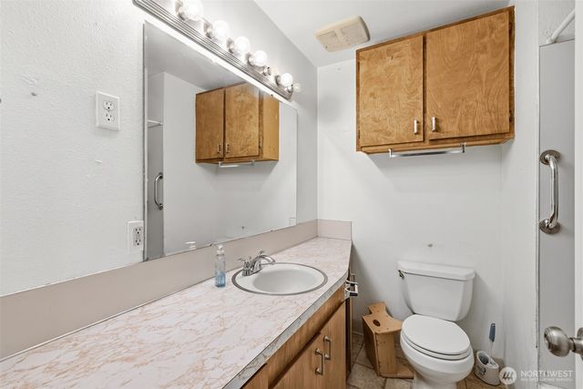 1529 W 13th Street, Port Angeles, WA 98363