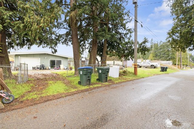 1529 W 13th Street, Port Angeles, WA 98363