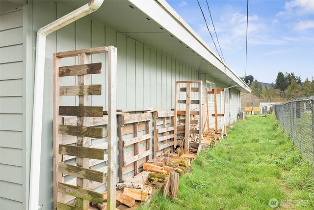 1529 W 13th Street, Port Angeles, WA 98363