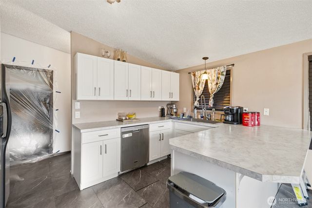 1529 W 13th Street, Port Angeles, WA 98363