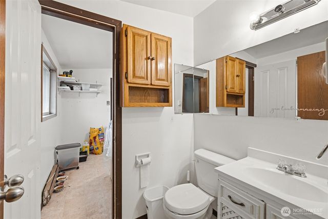 1529 W 13th Street, Port Angeles, WA 98363