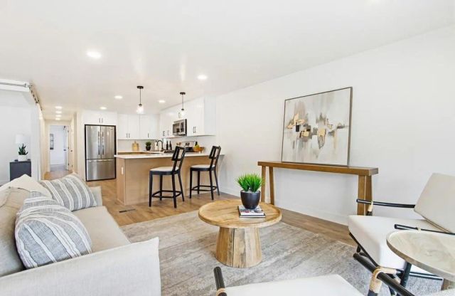 8301 Mission Gorge 274, Santee, CA 92071