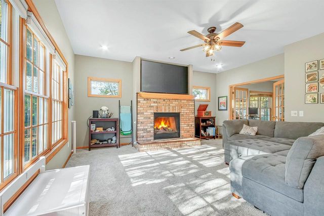 7201 Countrywood Lane, Madison, WI 53719