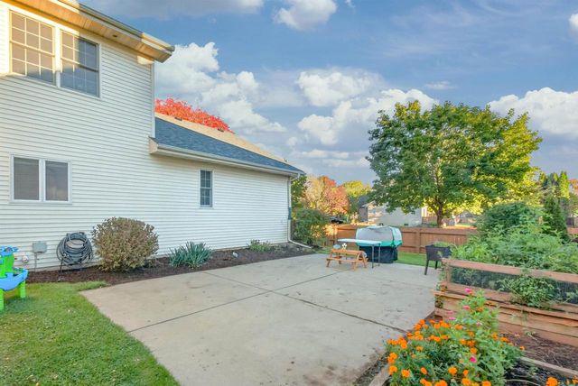 7201 Countrywood Lane, Madison, WI 53719