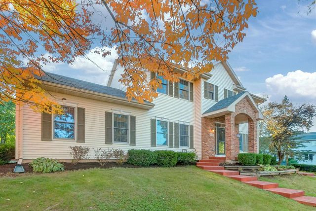 7201 Countrywood Lane, Madison, WI 53719
