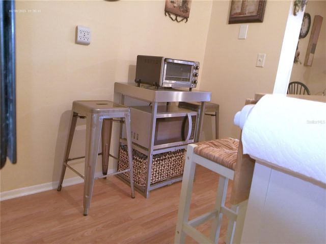 2457 ECUADORIAN WAY 73, Clearwater, FL 33763