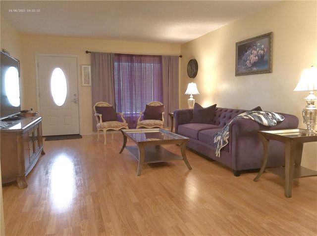 2457 ECUADORIAN WAY 73, Clearwater, FL 33763