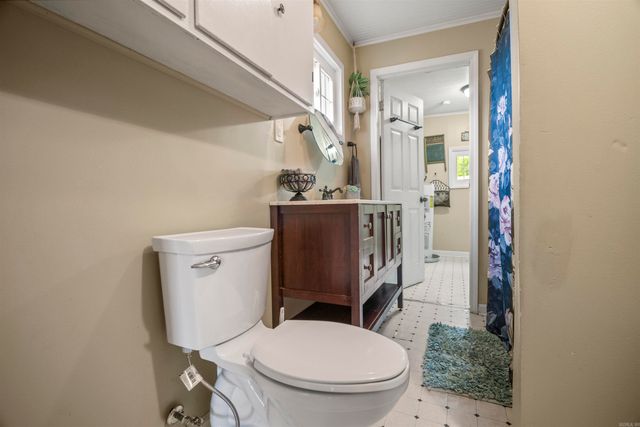 99 Sandtown Road, Morrilton, AR 72110