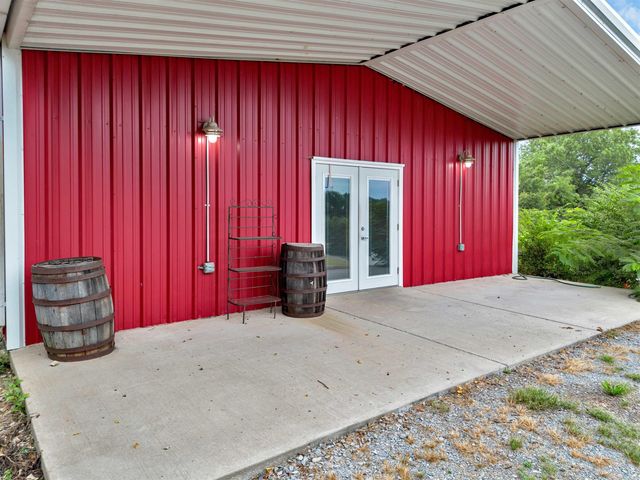 99 Sandtown Road, Morrilton, AR 72110