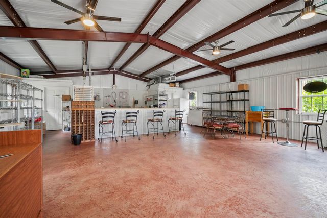 99 Sandtown Road, Morrilton, AR 72110