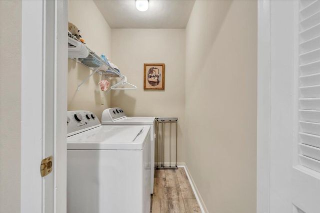 7239 Woods Crossing, Roanoke, VA 24018