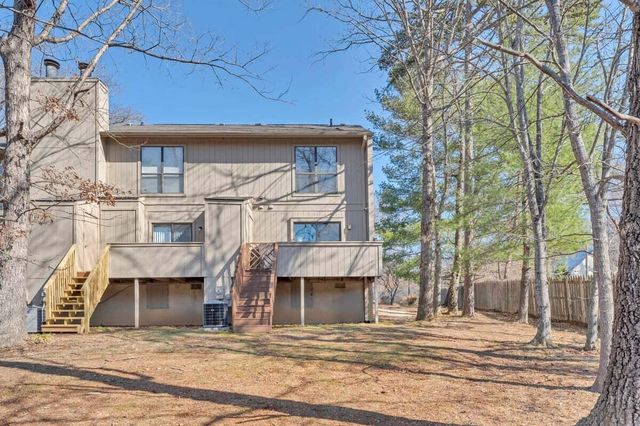 7239 Woods Crossing, Roanoke, VA 24018