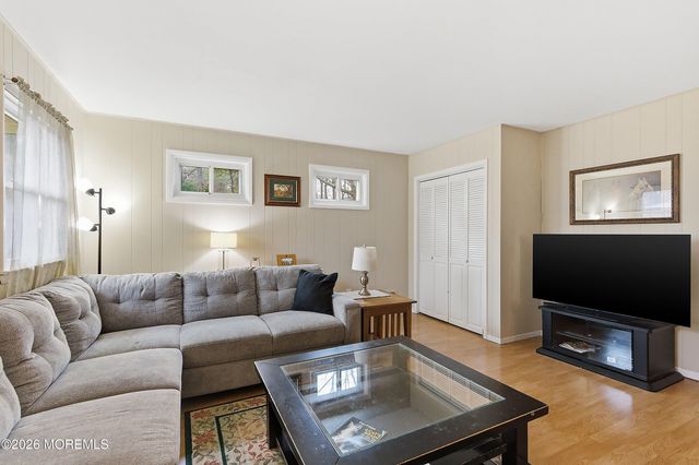 234 Hawaii Drive, Brick, NJ 08723