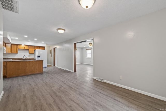 4154 W Daniel Avenue, Bloomington, IN 47403