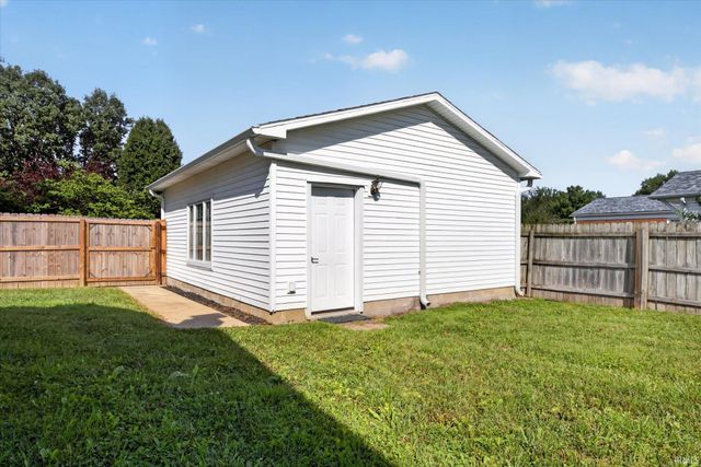 4154 W Daniel Avenue, Bloomington, IN 47403