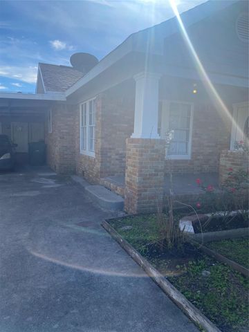 7814 Scanlock Street, Houston, TX 77012